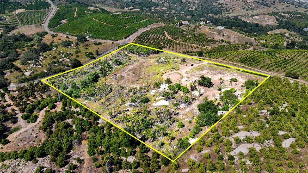 Temecula, CA 92590,20391 CARANCHO RD