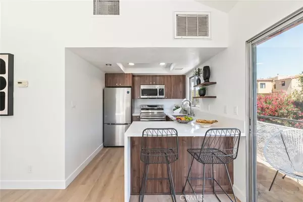 Palm Springs, CA 92262,280 S Avenida Caballeros #271