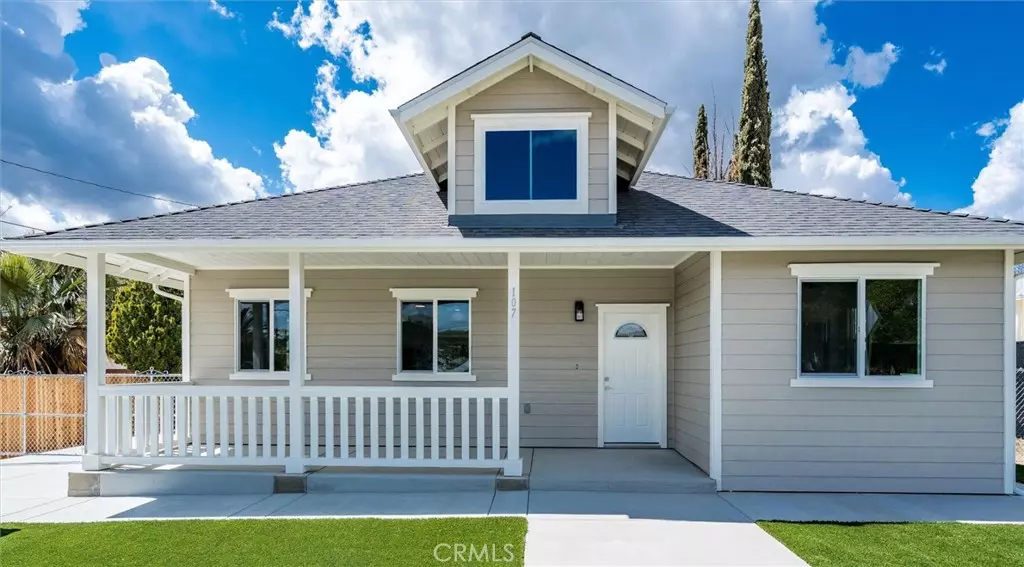 Lake Elsinore, CA 92530,107 N Poe Street