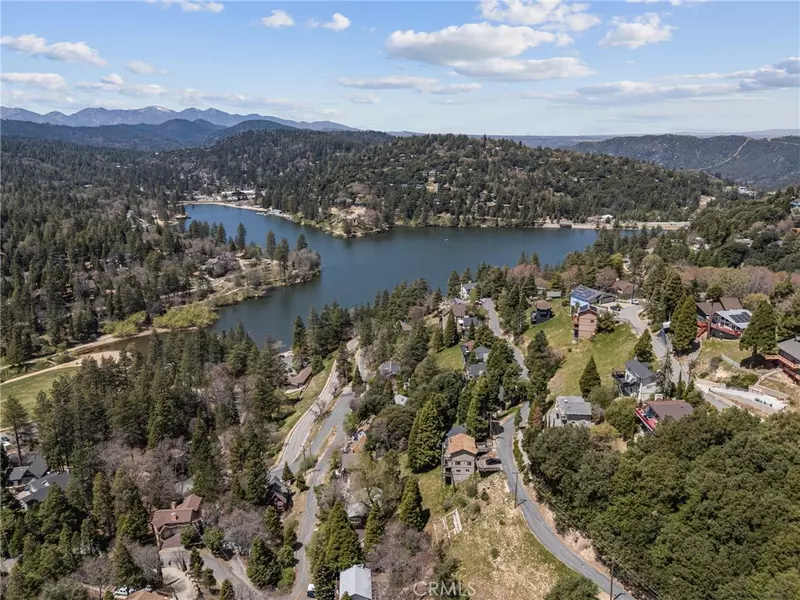 781 Arbula Drive, Crestline, CA 92325