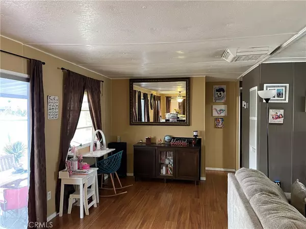 Hemet, CA 92545,2205 W Acacia AVE #85