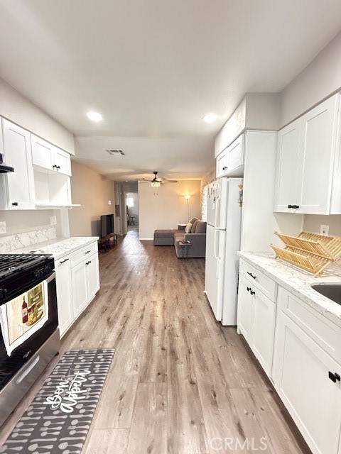 Hemet, CA 92543,360 Santa Clara CIR