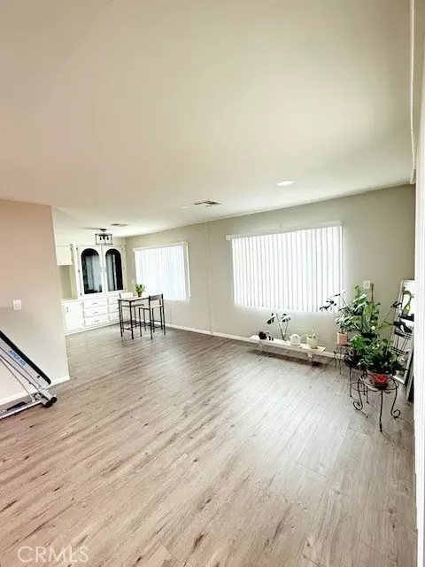 Hemet, CA 92543,360 Santa Clara CIR