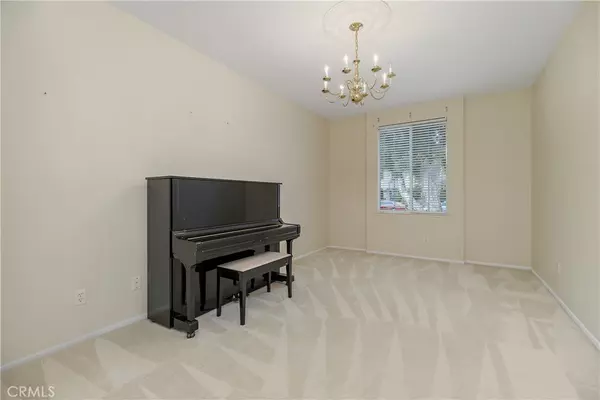 Murrieta, CA 92563,29363 Via Espada
