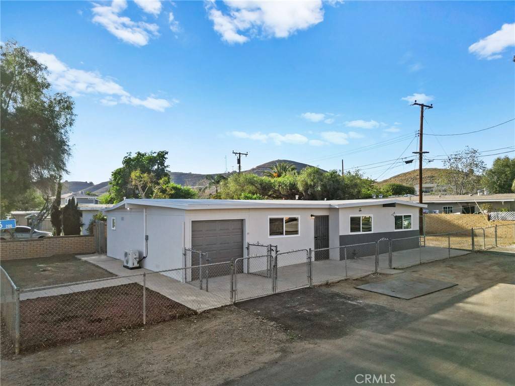 1141 Dawes ST, Lake Elsinore, CA 92530