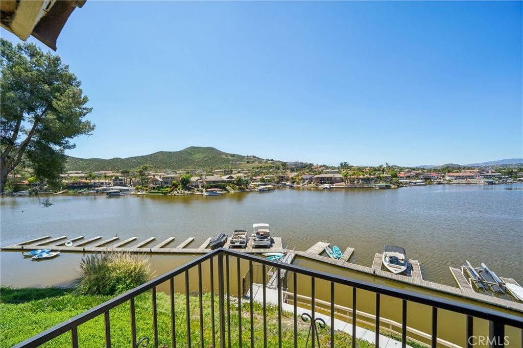 24319 Canyon Lake DR #10, Canyon Lake, CA 92587
