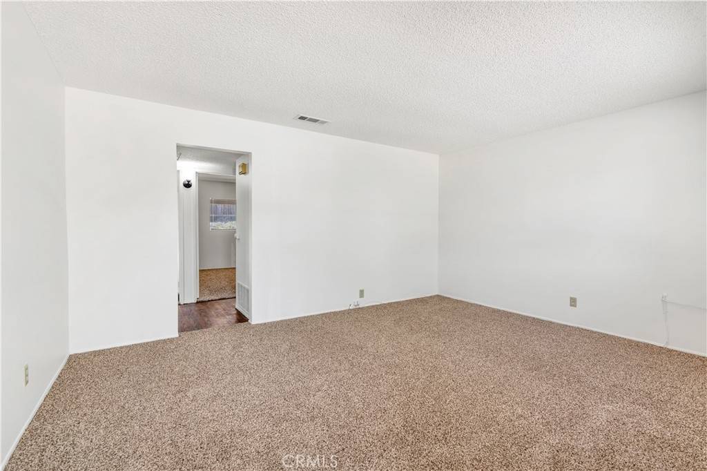 Hemet, CA 92545,2091 Avenida Olivos