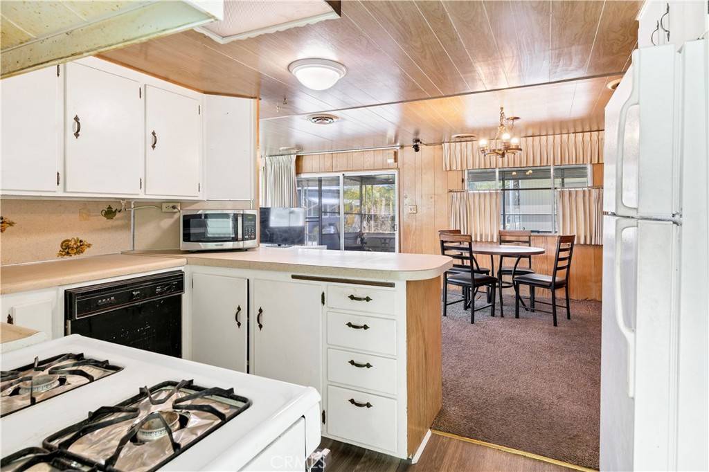Hemet, CA 92544,44725 E. Florida AVE #40