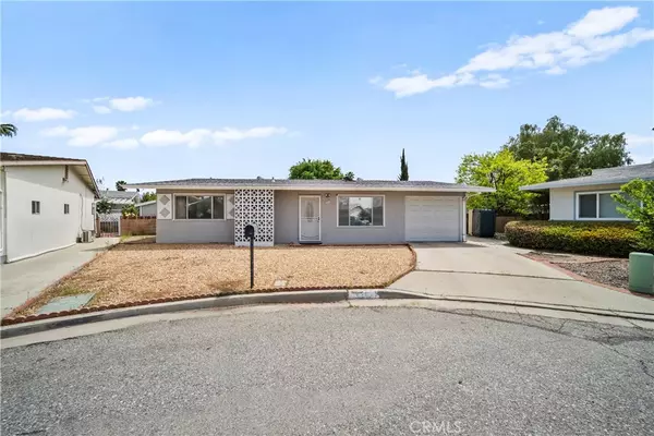 Hemet, CA 92543,820 S Alessandro ST