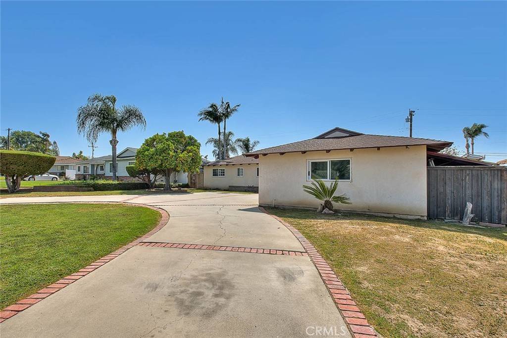 West Covina, CA 91791,847 S Lolita ST