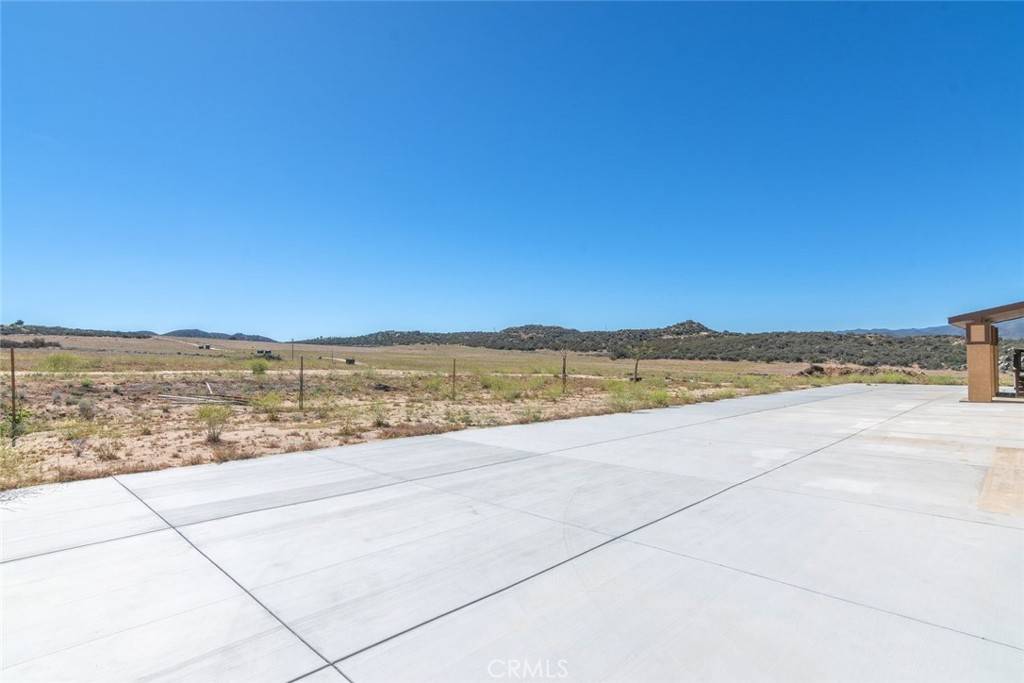 Anza, CA 92539,61110 Coyote Canyon RD