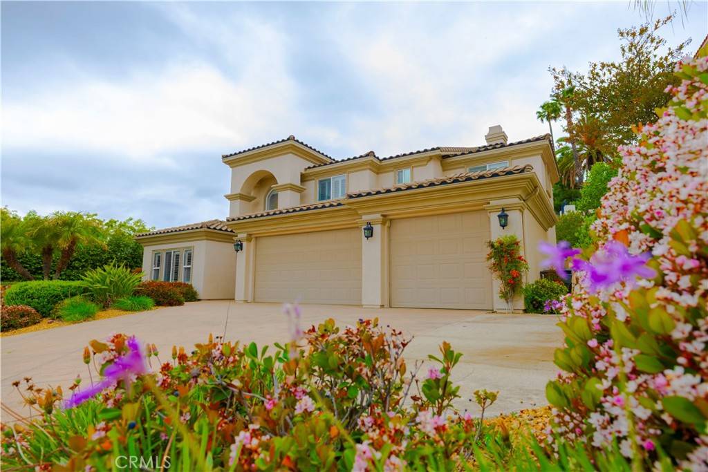 Canyon Lake, CA 92587,29515 Longhorn DR