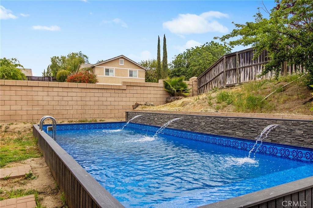 Murrieta, CA 92563,37224 Summerglen AVE