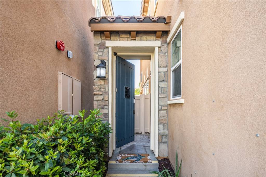 Temecula, CA 92592,32390 Magee LN