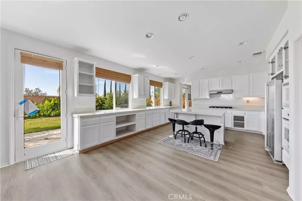 Temecula, CA 92592,34138 Amici ST