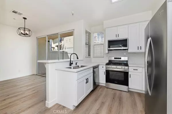 Murrieta, CA 92563,39224 Anchor Bay #E