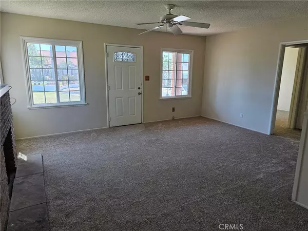Norwalk, CA 90650,11737 Senwood ST