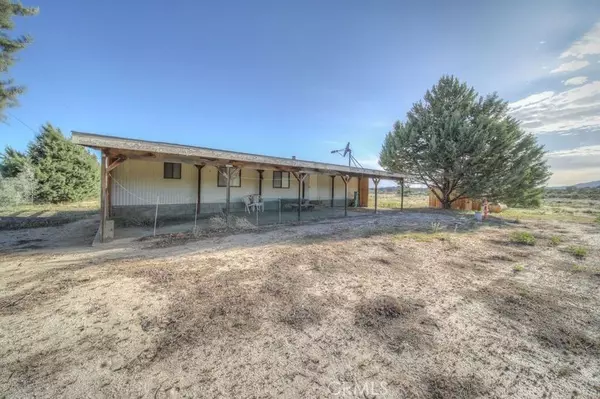 Anza, CA 92539,57590 Benton WAY