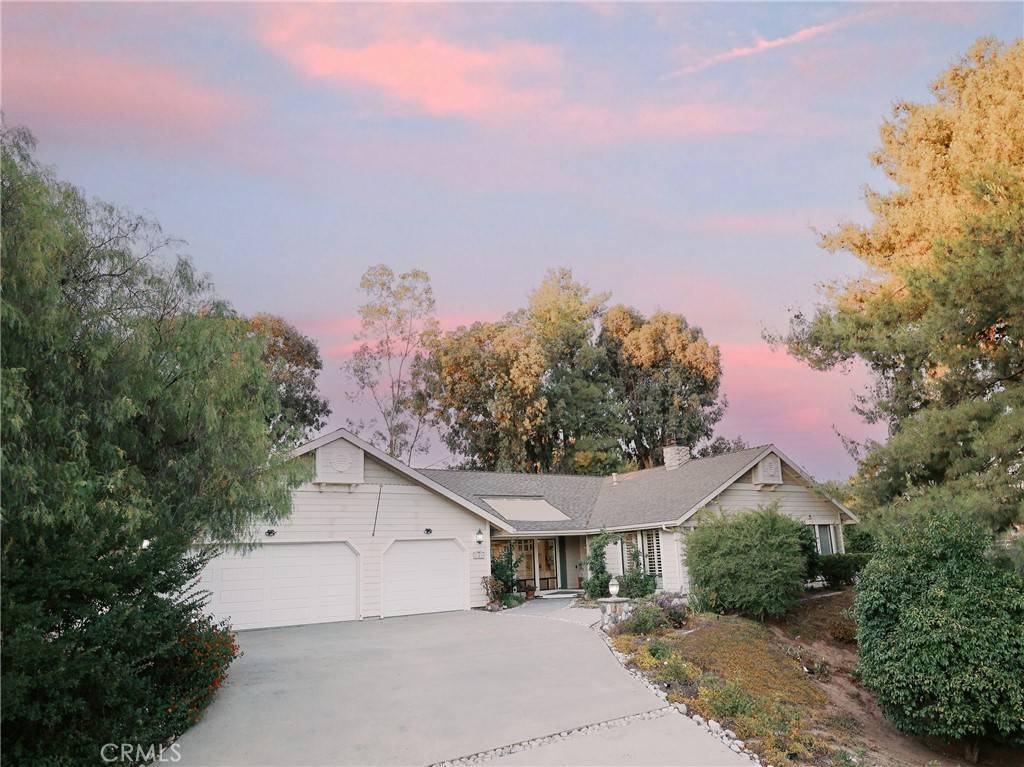 37450 Downey RD, Temecula, CA 92592