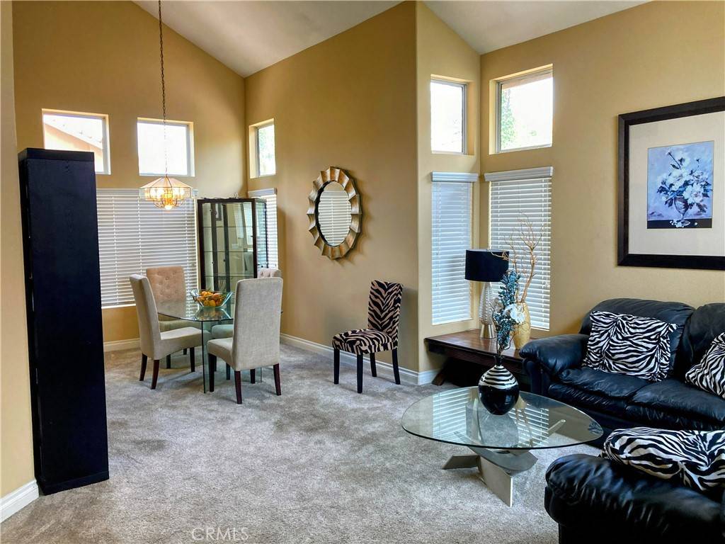 Murrieta, CA 92563,30364 Falcon Point CT