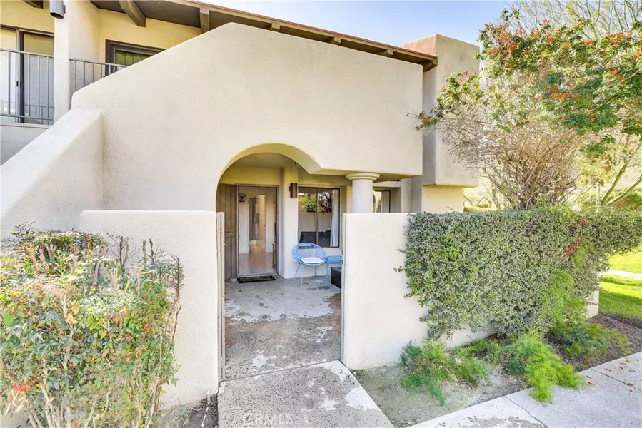 1100 E Amado RD #11A1, Palm Springs, CA 92262