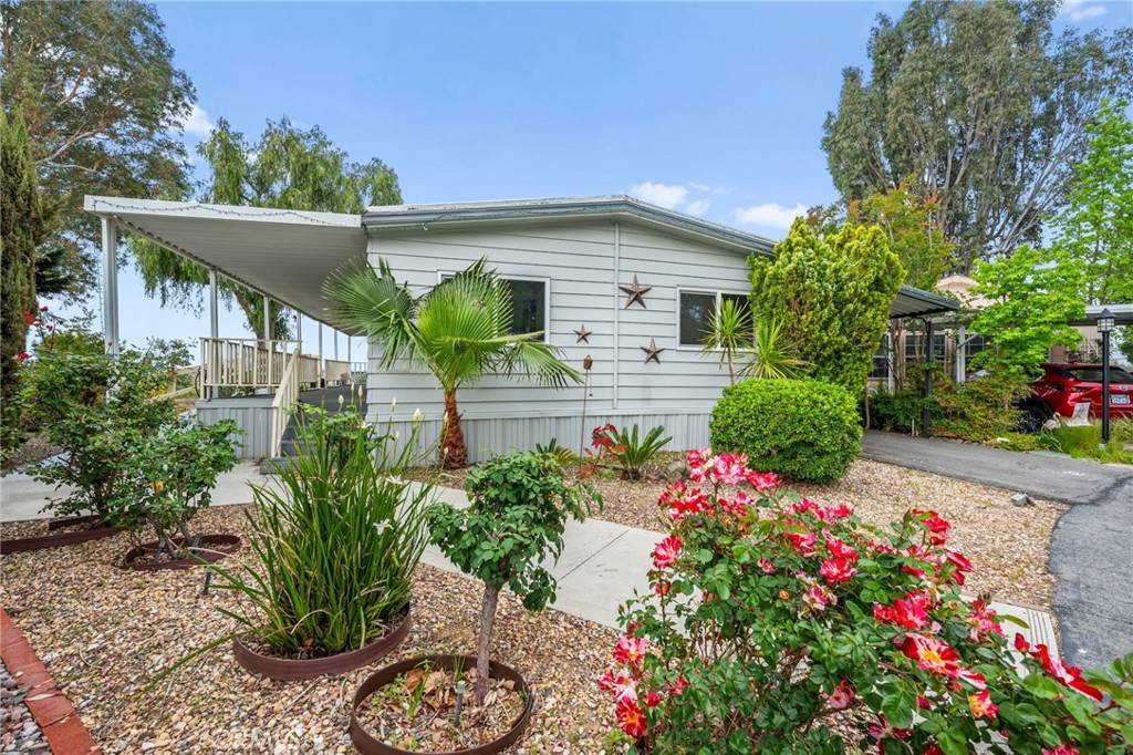 Temecula, CA 92591,31130 S General Kearny #32