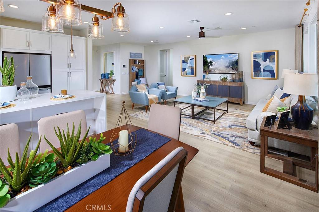 Highland, CA 92346,30967 Avenida Ramblas