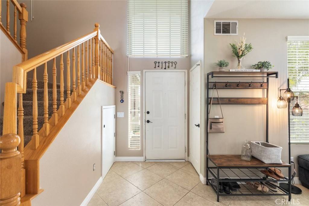 Corona, CA 92879,757 Navarro DR