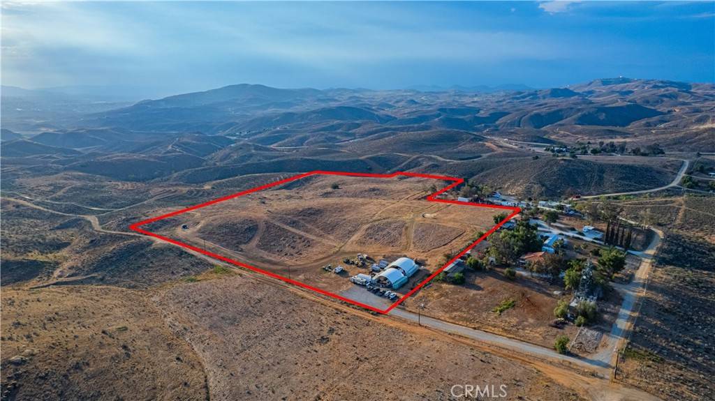 Corona, CA 92881,0 Farley AVE