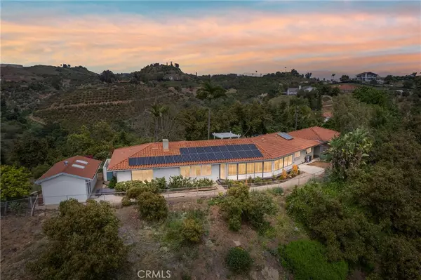 2918 Los Campos DR, Fallbrook, CA 92028