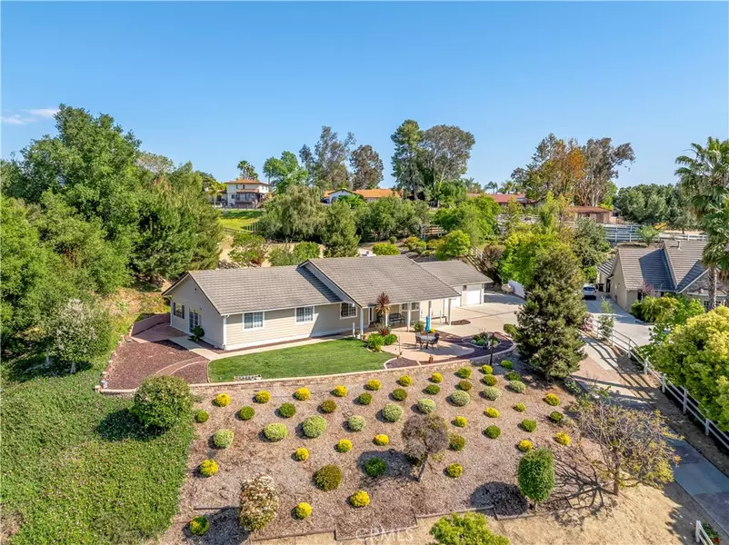 30405 Del Rey RD, Temecula, CA 92591