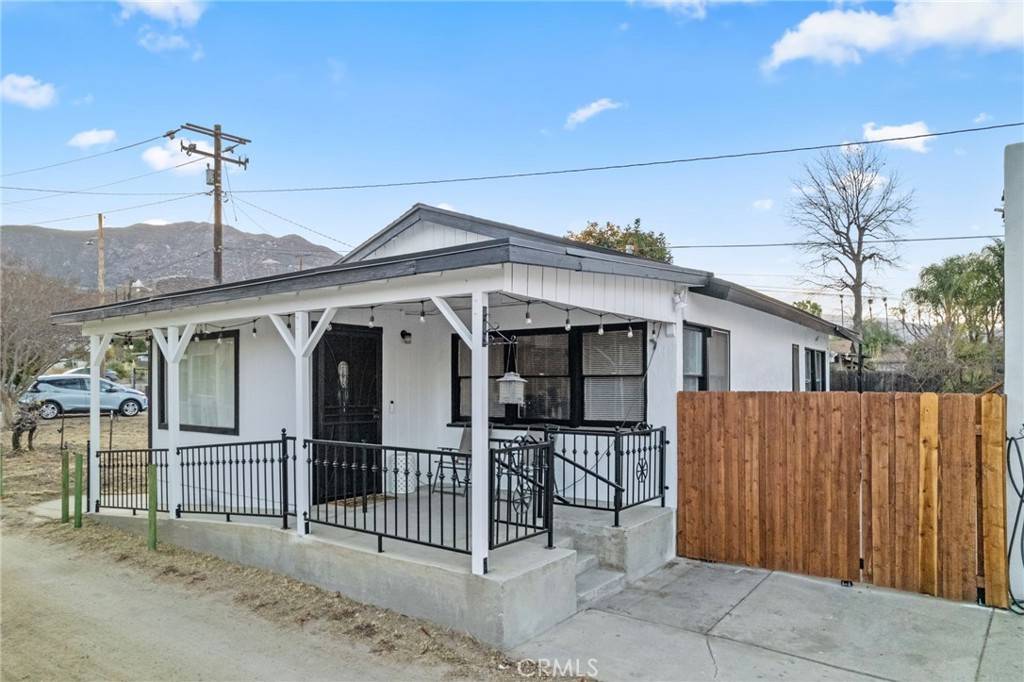 16088 Grand AVE, Lake Elsinore, CA 92530