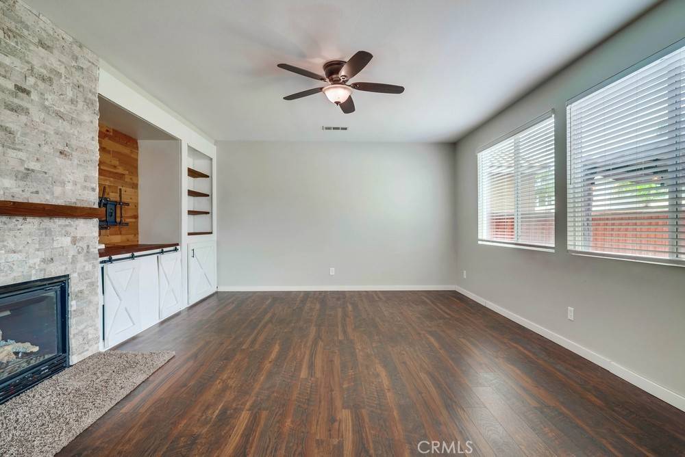 Menifee, CA 92585,29132 Springshores DR