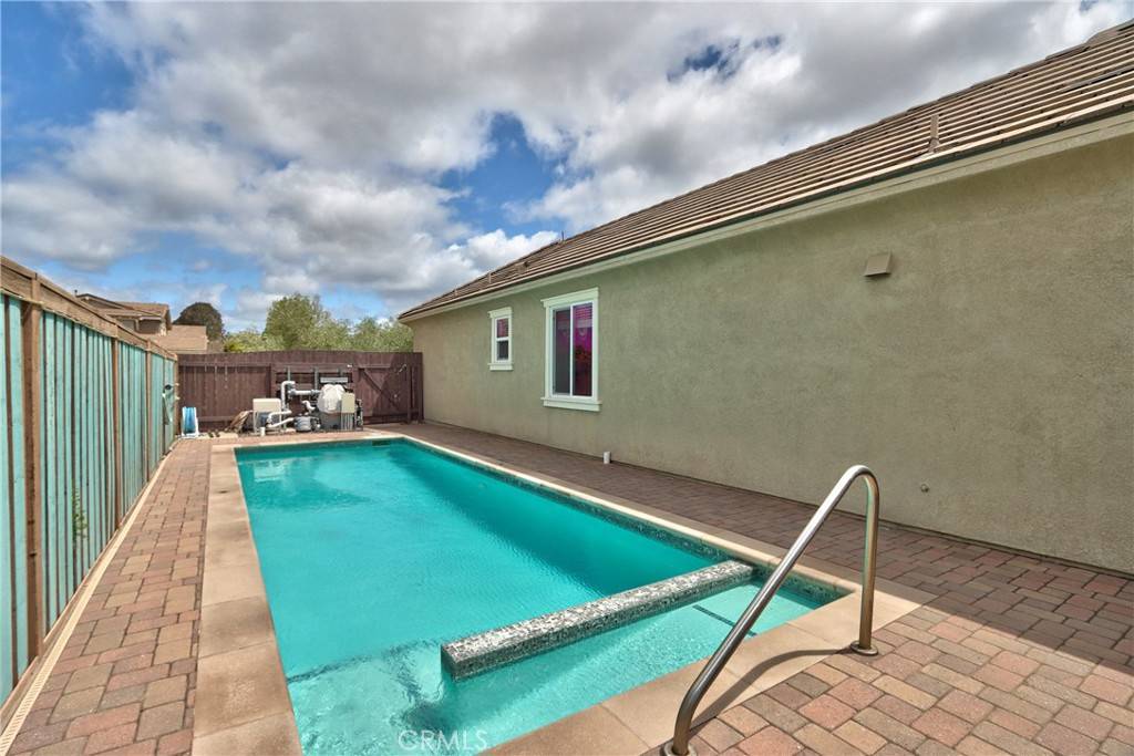 Fallbrook, CA 92028,1931 James Gaynor ST