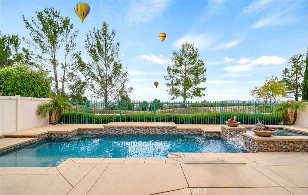 31193 Skyline DR, Temecula, CA 92591