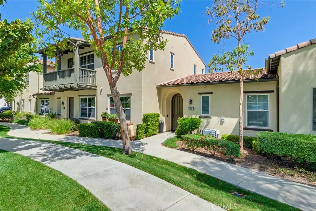 Corona, CA 92883,4329 Junction ST #103
