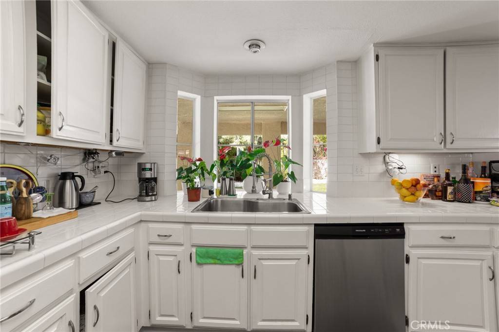 Murrieta, CA 92562,23838 Spring Branch CT