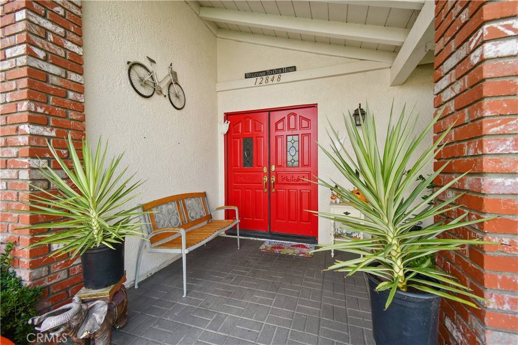 Victorville, CA 92395,12848 Autumn Leaves AVE