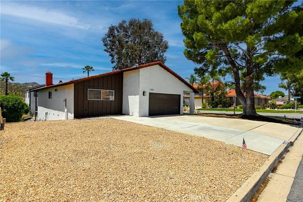 Canyon Lake, CA 92587,22587 Canyon Lake Dr S DR S