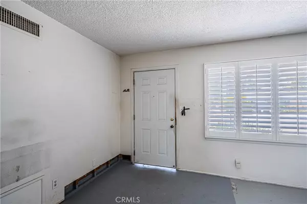 Hemet, CA 92543,291 Mary LN