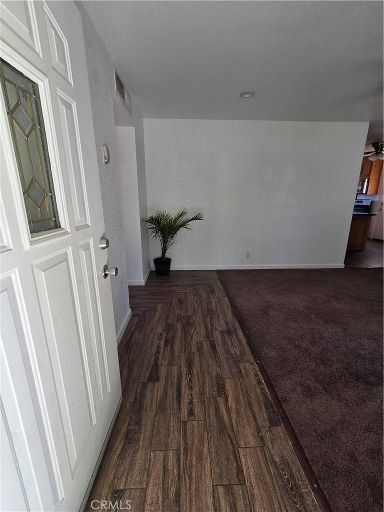 Lancaster, CA 93535,355 Woodlark ST