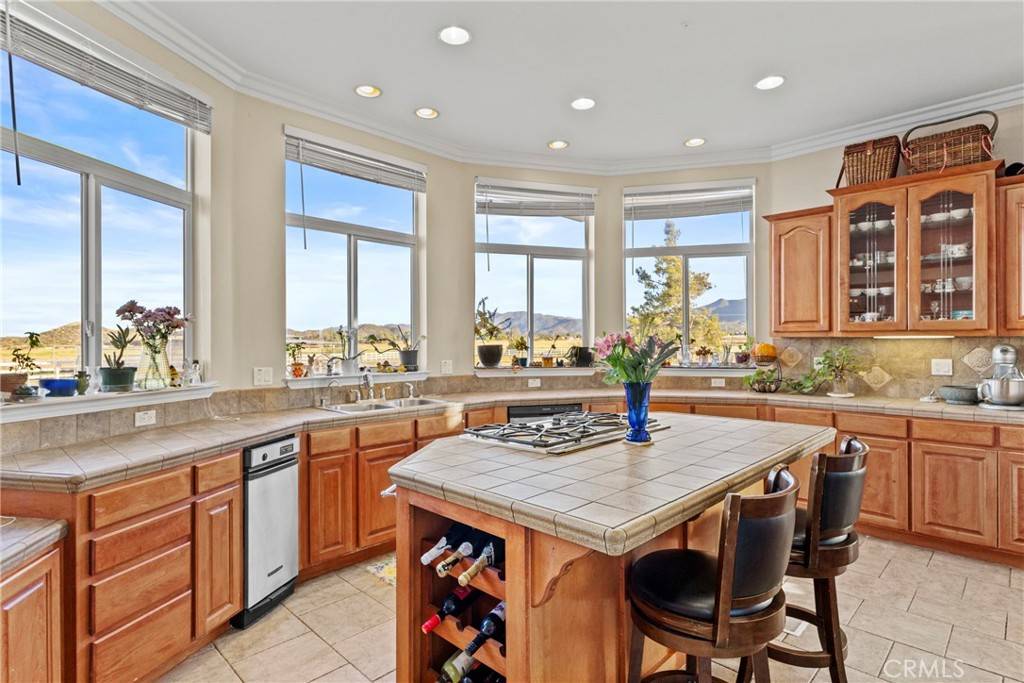 Anza, CA 92539,59083 Coyote Canyon RD