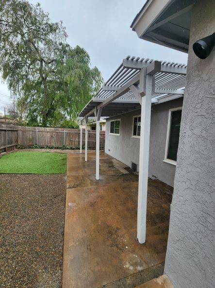 Escondido, CA 92025,213 E 6th AVE