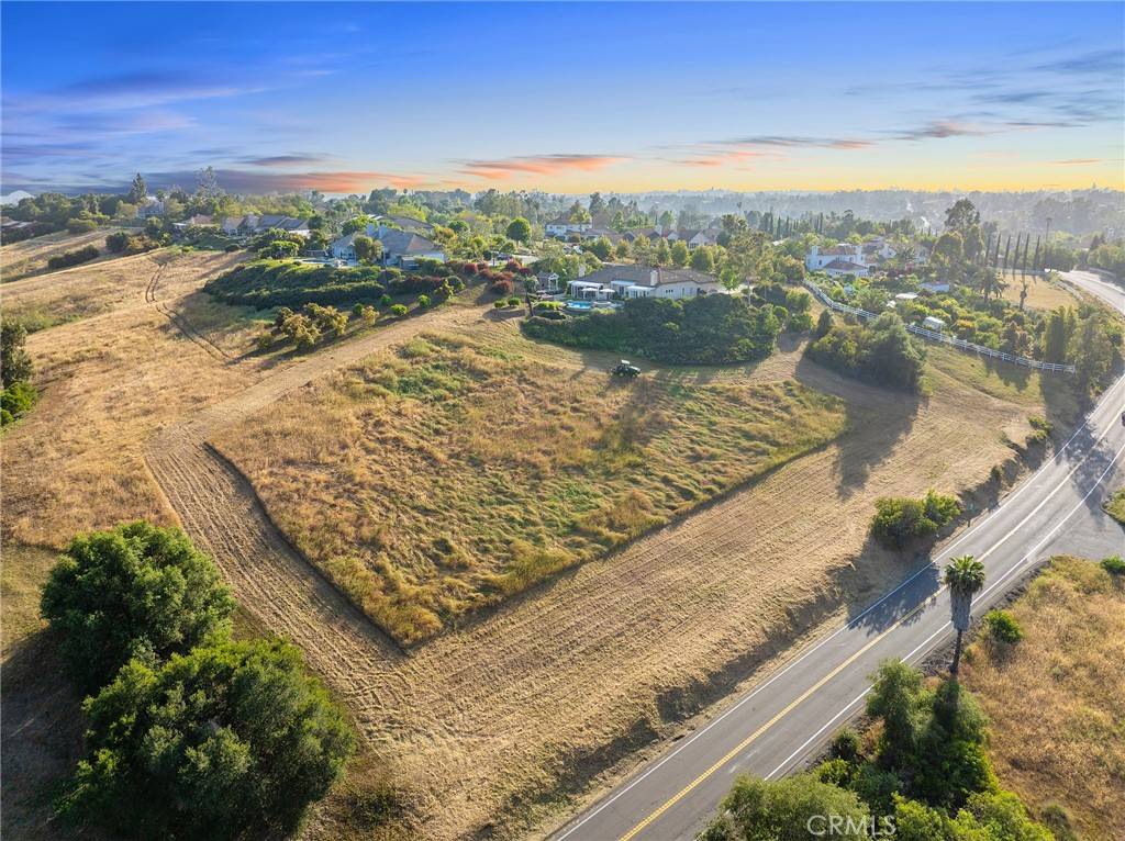 2278 Lindsey CT, Fallbrook, CA 92028
