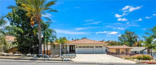 30581 Emperor DR, Canyon Lake, CA 92587