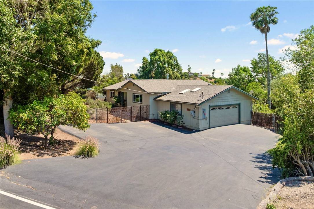 Vista, CA 92084,1910 Warmlands AVE