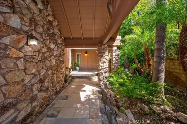 San Juan Capistrano, CA 92675,27681 Paseo Esteban