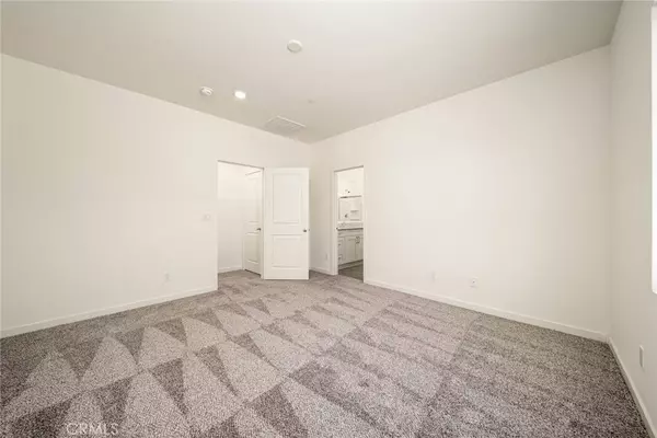 Indio, CA 92201,42485 Isla CT