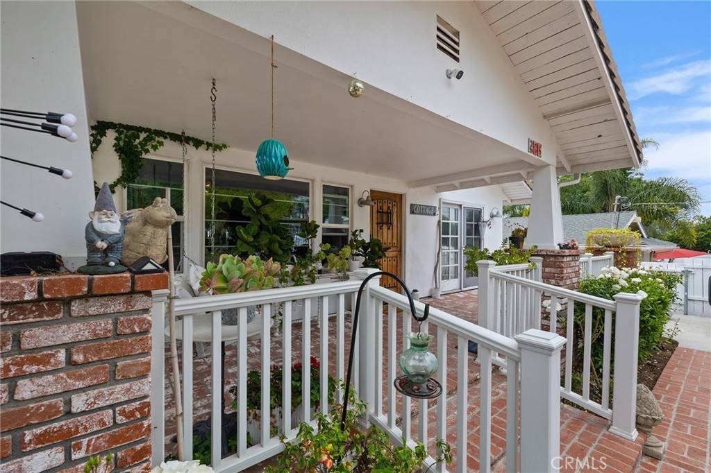 Fallbrook, CA 92028,206 S Wisconsin ST