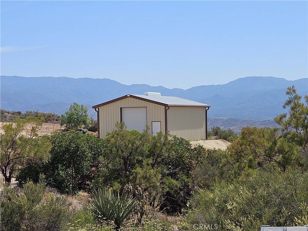 Aguanga, CA 92536,42950 Sage RD